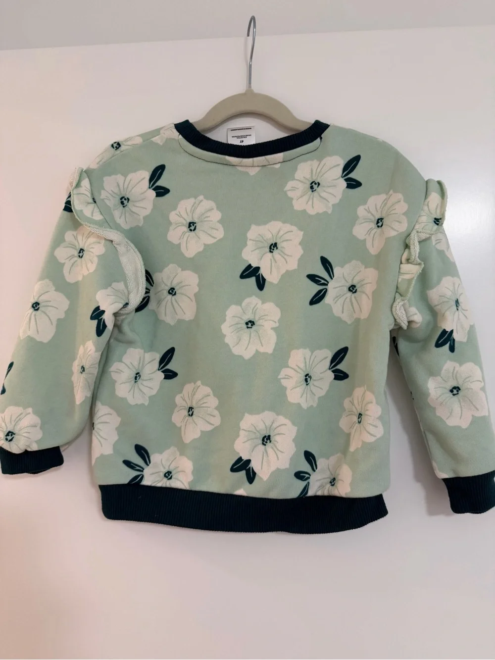 Girl’s 4/4T Sweater Lot